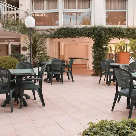 Otel Admiral