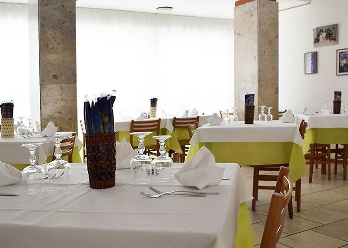 Admiral Ξενοδοχείο Pinarella