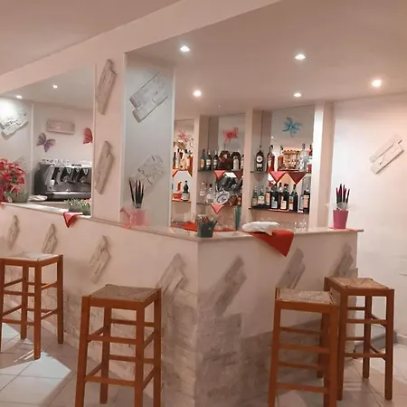 Admiral Hotel 3*