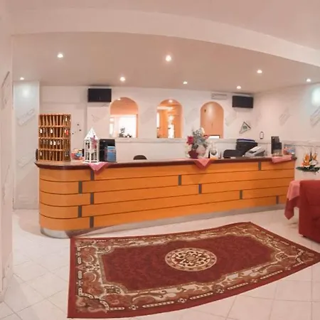 Admiral Hotel 3*