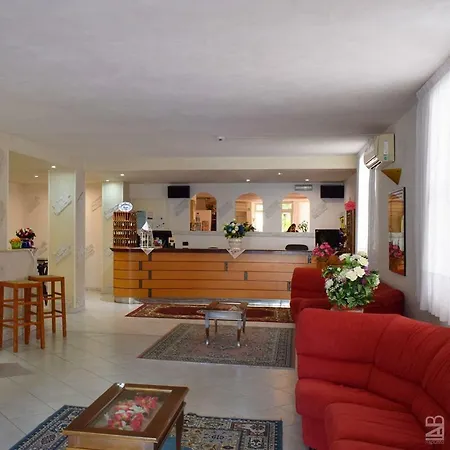 Admiral Hotel Pinarella